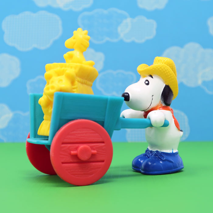 Snoopy’s Hay Hauler McDonald's Toy