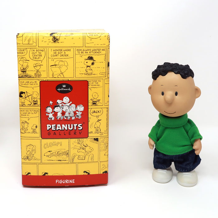 Franklin Jointed Figurine - ShopCollectPeanuts.com