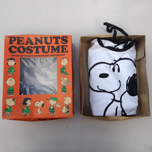 Vintage Snoopy Halloween Costume