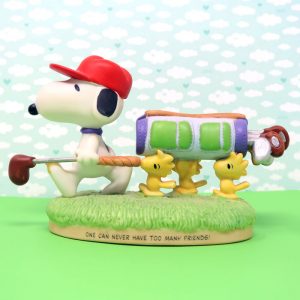 Click to view Snoopy Golfing Collectibles