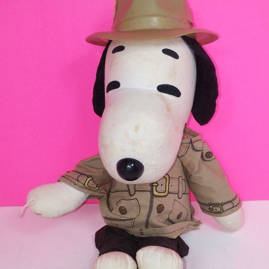 Reporter Snoopy Rag Doll