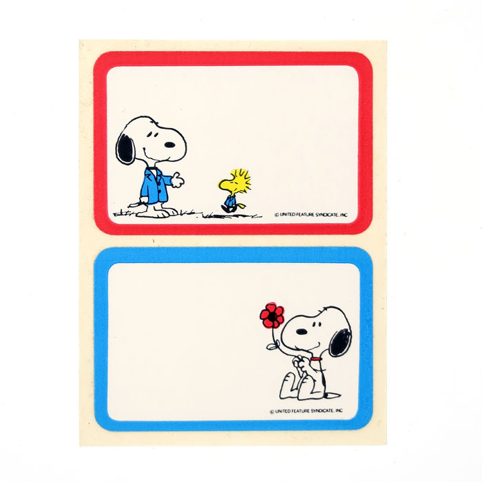 Snoopy Suit and Snoopy Flower Name Tags - ShopCollectPeanuts.com