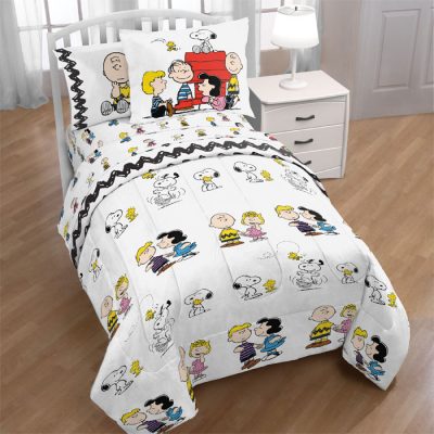 Snoopy Bedding from Walmart 